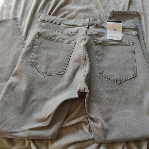 NWT Banana Republic Skinny Jeans - Picture 2 of 8